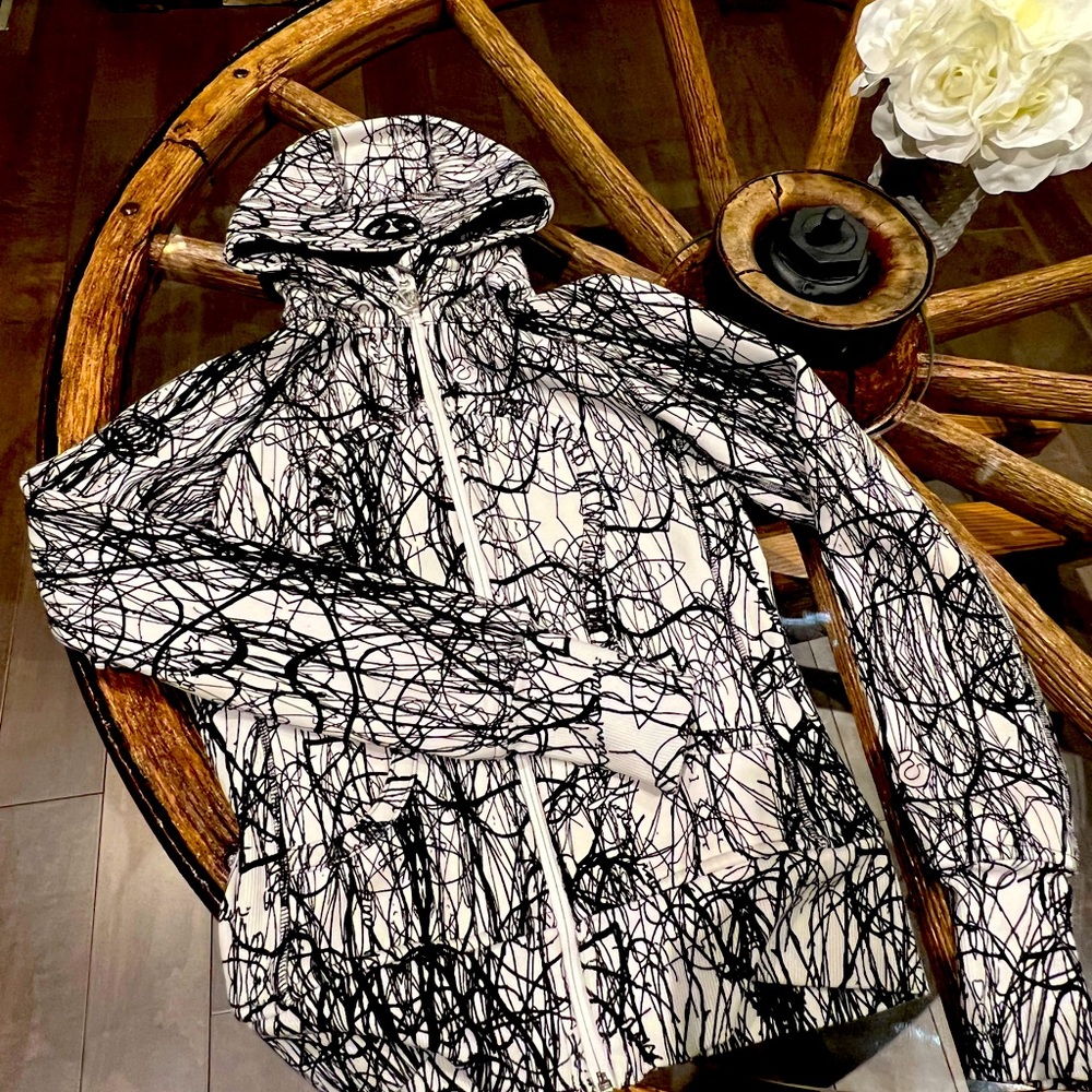 Lululemon Scuba Hoodie Size 8